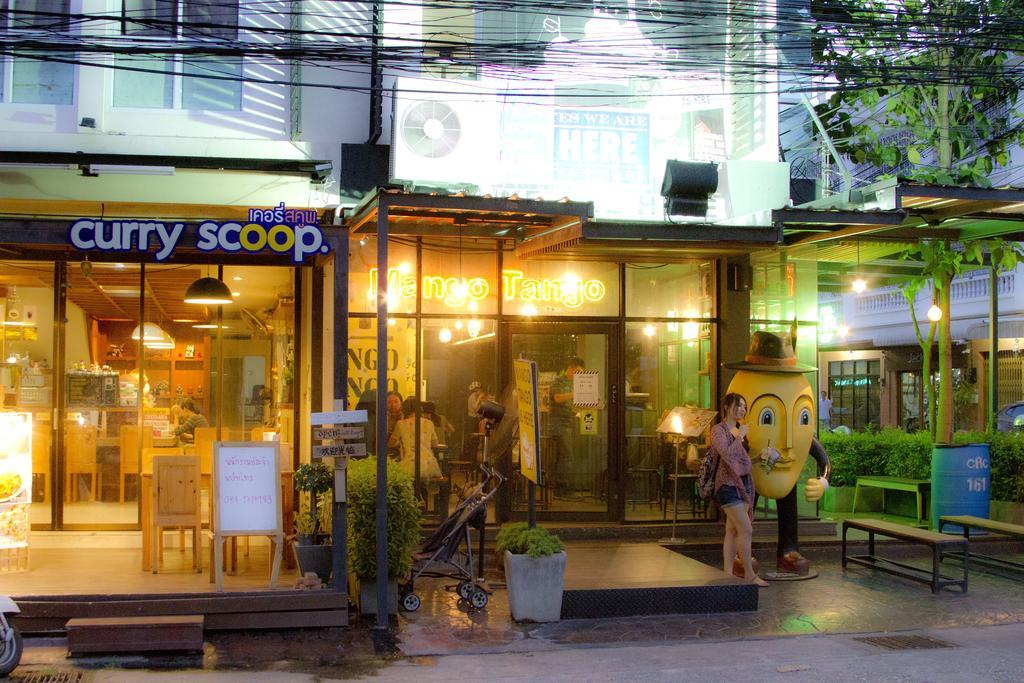 The Nimman13 Guesthouse Chiang Mai Exterior foto
